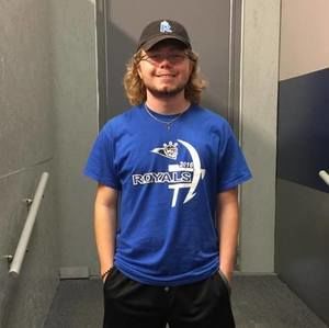 Meet your Posher, Travis